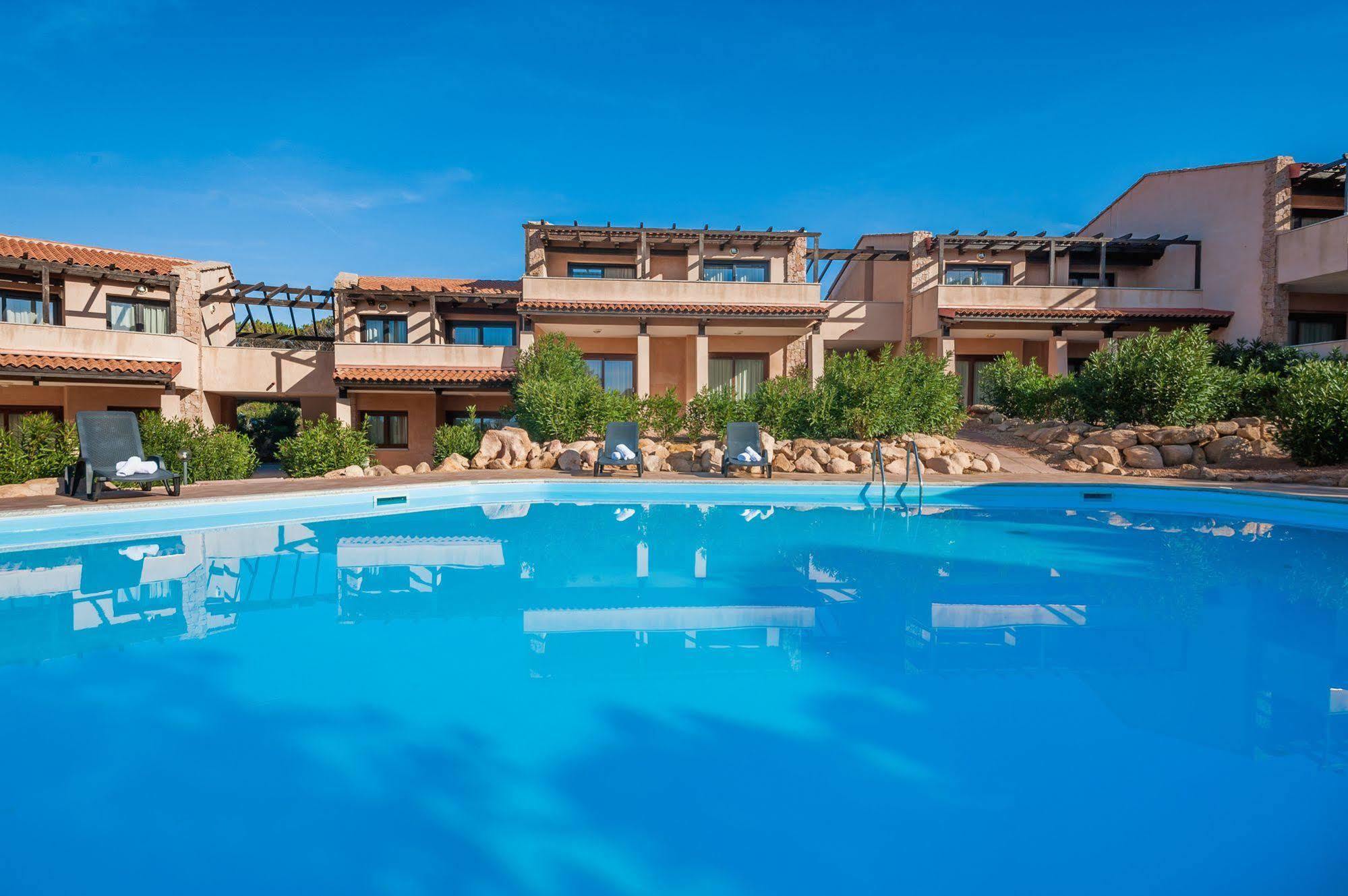Gravina Resort Коста-Парадисо Экстерьер фото