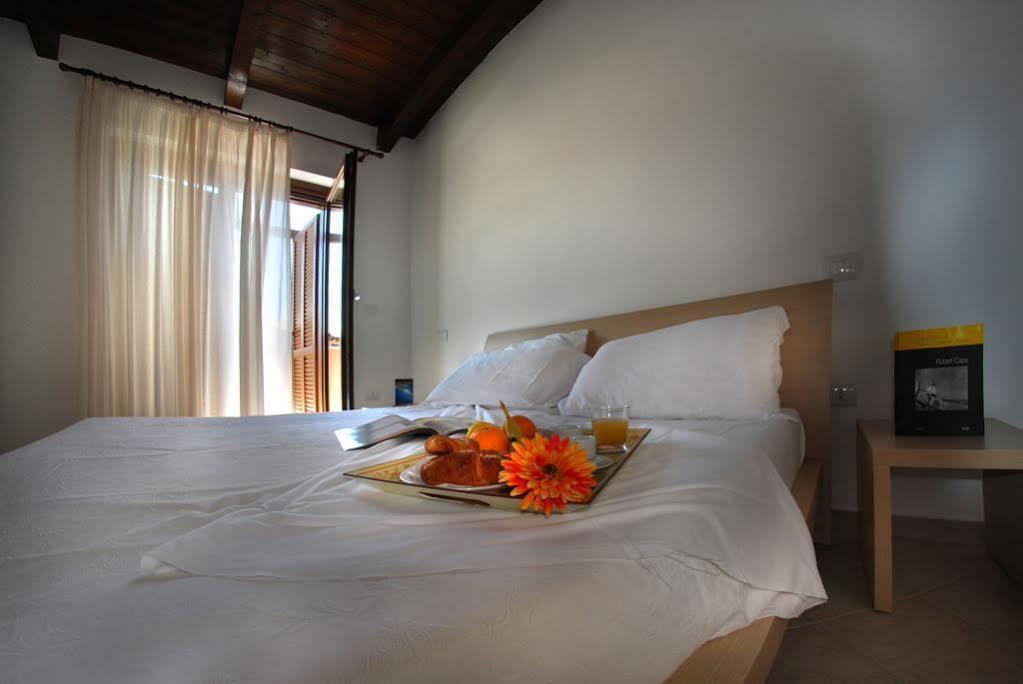 Gravina Resort Коста-Парадисо Экстерьер фото
